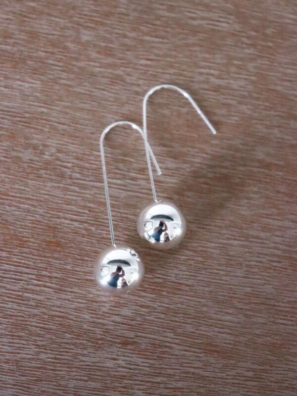 TIANA DROP EARRINGS - Image 2